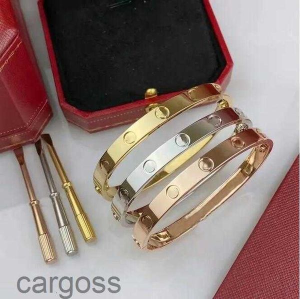 Pulseiras Carta Bangle Pulseira Parafuso Titânio Aço Cuff Parafusos Bangles para Mulheres Designers de Luxo Chave de Fenda Designer Pulseiras Mens Prego 432A 432A