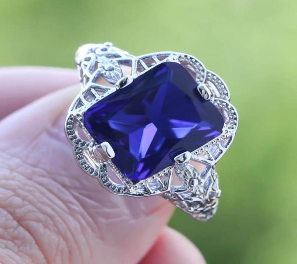 Fedi nuziali Classica pietra quadrata blu scuro per le donne Anello color argento cavo Principessa Gioielli di lusso Fidanzamento con fascino Regalo8857191