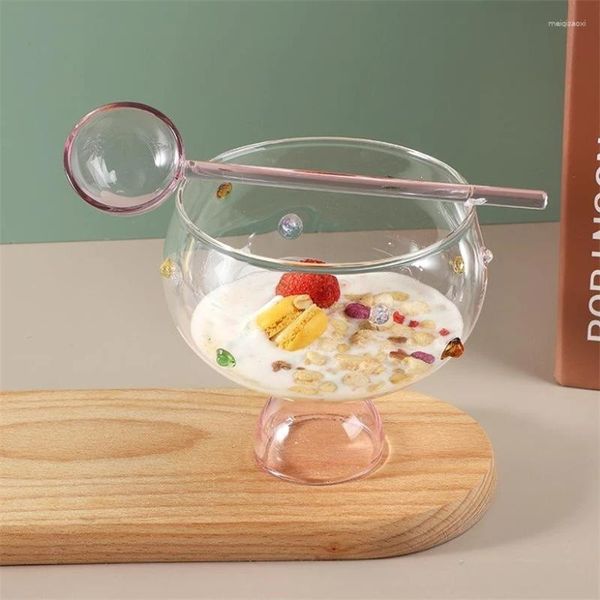 Tigelas de estilo coreano sobremesa sorvete tigela contraste cor salada de frutas casa bonito transparente e colher terno