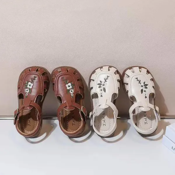 Scarpe da ginnastica Sandali estivi per bambini Neonata Bambino Morbide scarpe da principessa antiscivolo per bambini Scarpe da spiaggia in gelatina di caramelle per bambini Ragazza