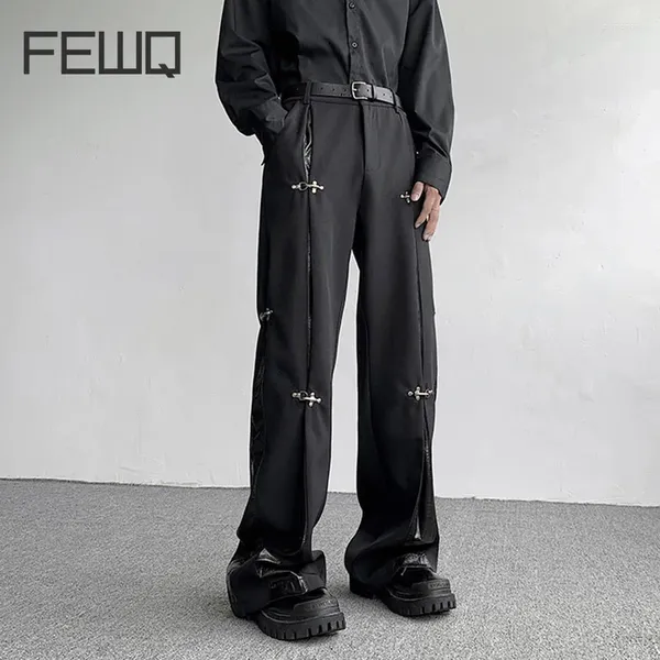 Calças masculinas Fewq outono inverno fivela de metal design pu couro emenda 2024 moda cor sólida calças escuras 24x1740