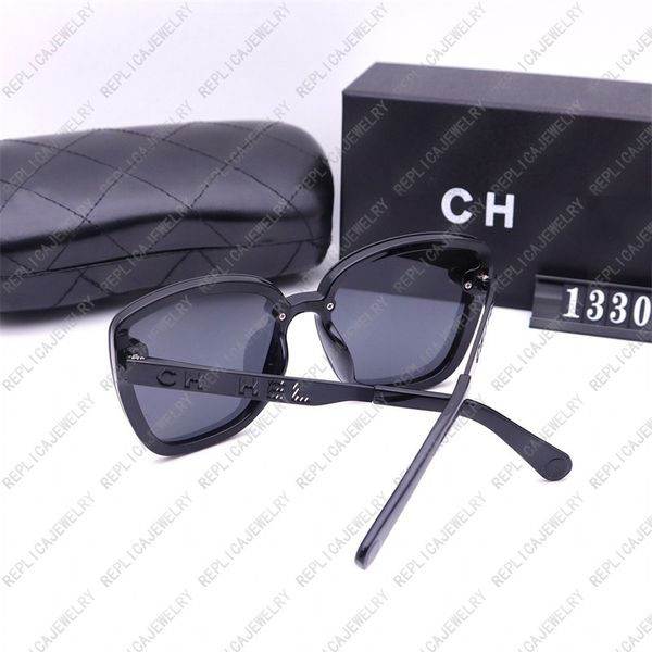 Occhiali da sole da donna Designer CC Luxury Ladies Glasses Occhiali estetici con scatola Occhiali da vista di marca popolari della migliore qualità