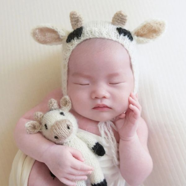 Fotografie Neugeborene Säugling Fotografie Prop Häkeln gestrickte Mütze Hut mit ausgestopften Tierkuhpuppenspielzeug Set Babykleidung Kostüm