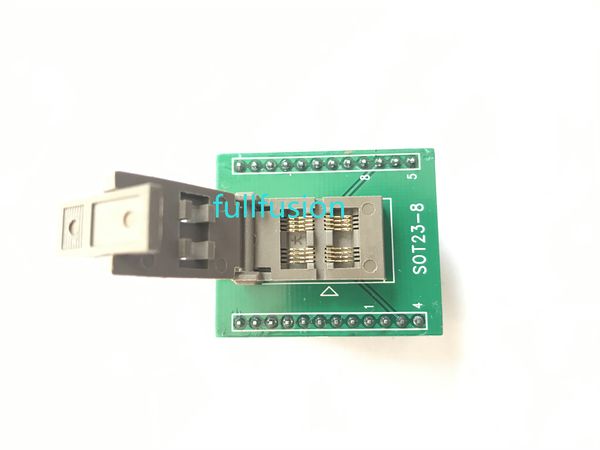 SOT23-8 TO DIP Adattatore di programmazione Test IC e masterizzazione presa 8 pin Passo 0,65 mm Dimensioni confezione 1,6 mm