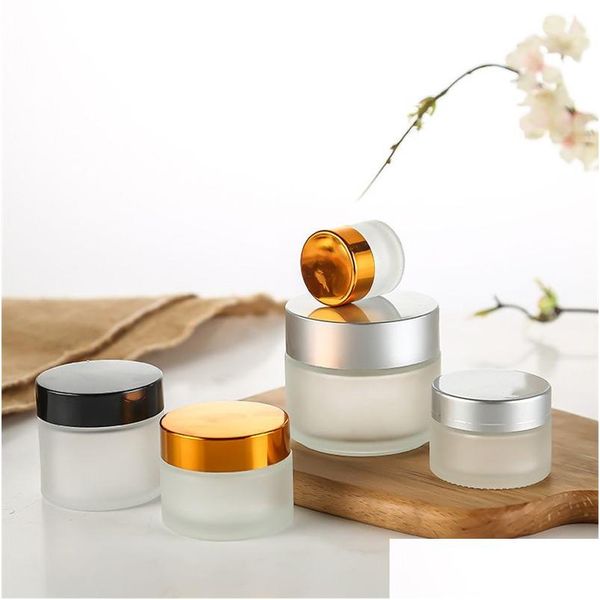 Bottiglie di imballaggio Vaso di vetro smerigliato all'ingrosso Bottiglia di crema per il viso Contenitore cosmetico 5G 10G 15G 20G 30G 50G Lozione con oro nero Sier Dh82Z