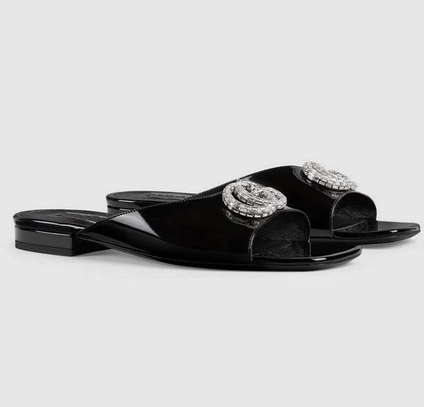 Designer di lusso estivo Donna Slide Flats Sandali con cristalli Scarpe Hardware scintillante Pantofole da spiaggia Doppia G Pelle verniciata Nude Nero Verde Lady Walking35-42