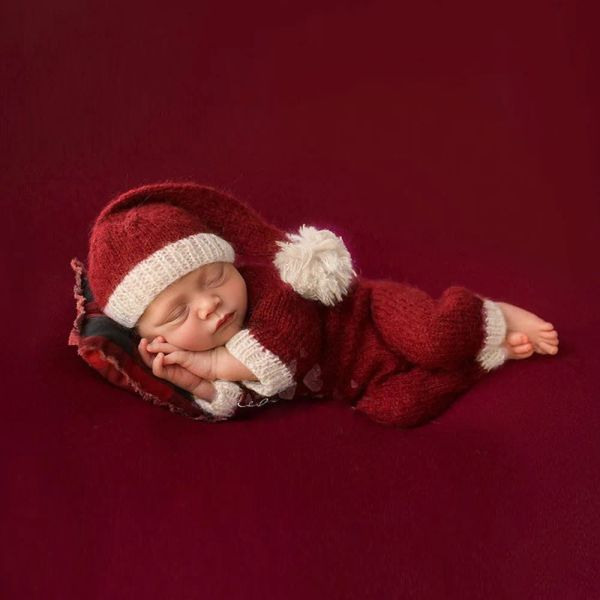 Imposta pagliaccetto Abiti all'uncinetto per neonato Neonato Natale Abito per servizio fotografico per neonato Foto di neonato Oggetti di scena per body fotografico Cappello da Babbo Natale