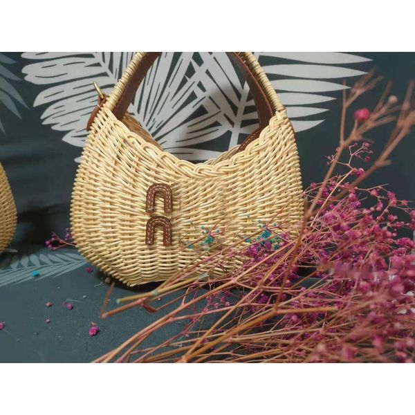 Designer bonito saco de luxo rattan cesta tote feminino pinho cone vime tecido sacola verão praia saco bali férias artesanal viagem 240305