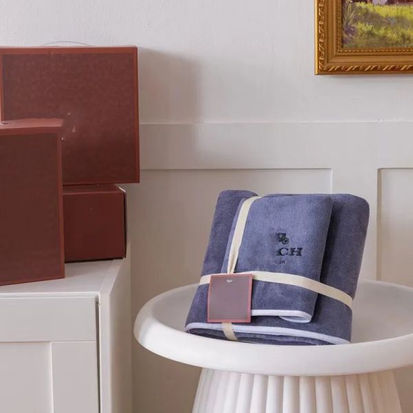 Conjunto de toalhas de designer coral veludo designers toalha de banho microfibra toalhas de veludo luxo lavagem banho absorvente homens mulheres panos de lavagem toalha 2 peças conjuntos