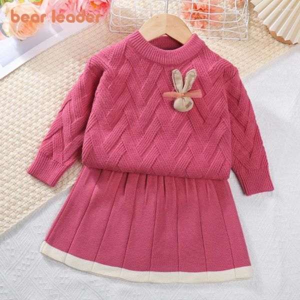 Conjuntos de roupas Urso Líder Meninas Sweater Set 2024 Outono Dos Desenhos Animados Coelho Peito Agulha Redondo Pescoço De Malha Saia Curta Duas Peças