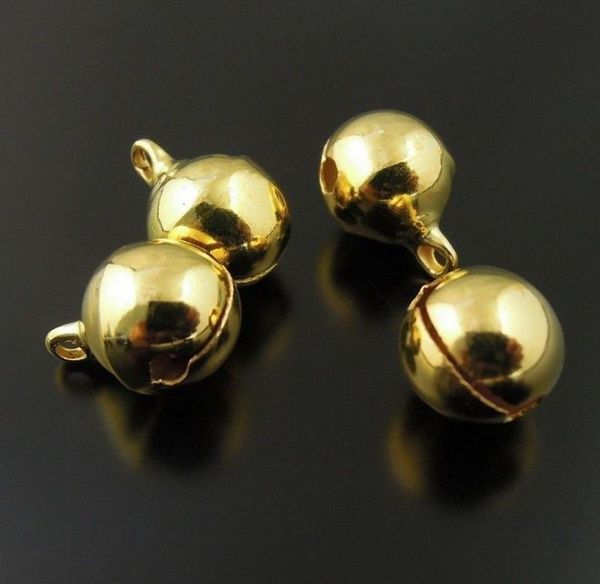1000 pezzi 6mm placcato oro Jingle Bell pendenti con anelli piccoli campanelli adatti festival pendenti di gioielli perline di fascino4929332