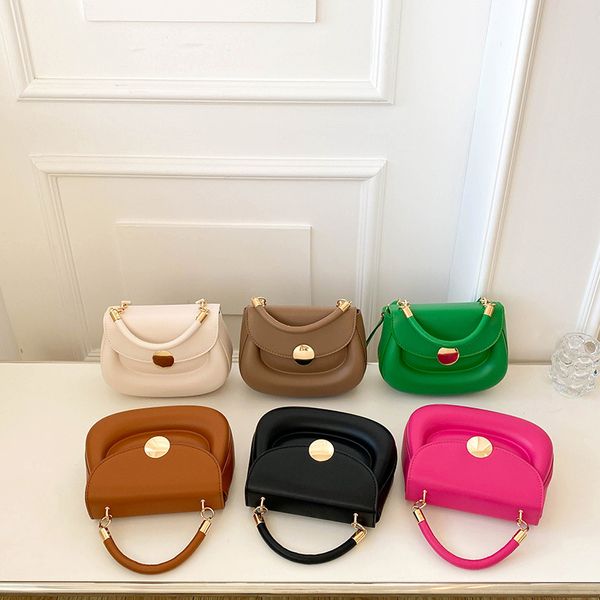 Çok Pochette Yüksek Kaliteli Crossbody Cüzdanlar Tasarımcı Çantası Bej Mavi Beyaz Cüzdan Kadın Çanta Omuz Çantaları Kadın Tasarımcılar Çanta Çantaları Kadın