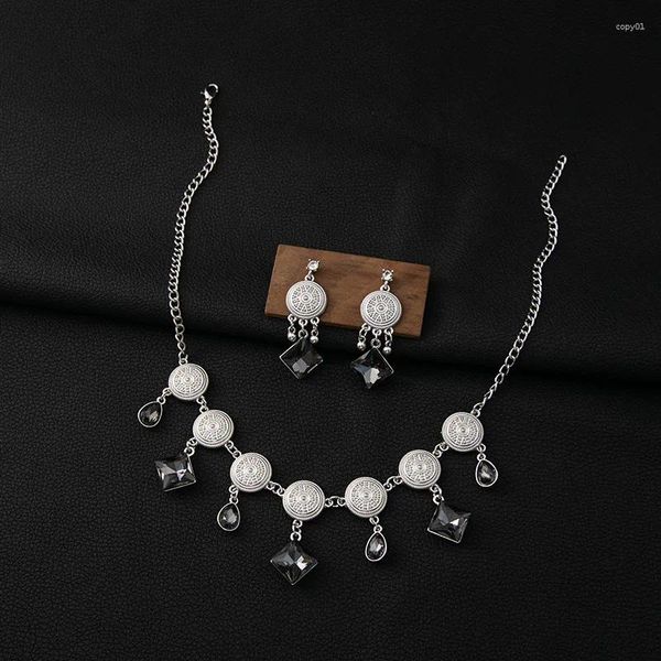 Halskette Ohrringe Set übertrieben schwarz weiß Kristall geometrische Halsketten Sets für Frauen Temperament Vintage Nachtclub Party