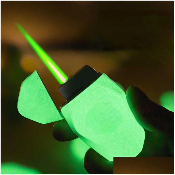 Isqueiros Nova Chama Verde Luminosa Isqueiro Inflável Turbo Gás Combustível Butano Rosa Placa de Luz Homens e Mulheres Cigarro Gadgets 0Bwa No Dr Dhaha