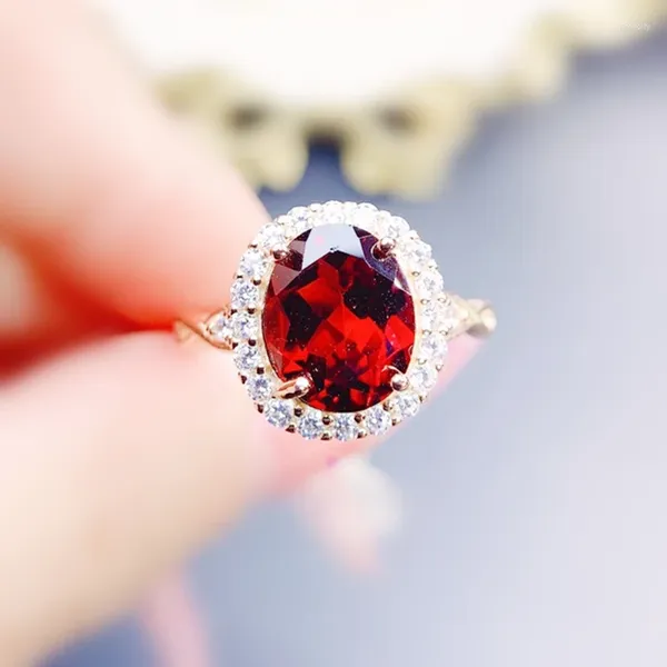 Küme halkaları Garnet Halkası Doğal Gerçek Kırmızı Oval 8 10mm 2.8Ct Taş 925 STERLING Gümüş İnce Mücevher J22633