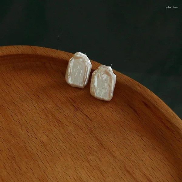 Orecchini a bottone Minar Squisito orecchino di perla d'acqua dolce irregolare per le donne Gioielli in rame placcato oro 14K quadrato geometrico quotidiano