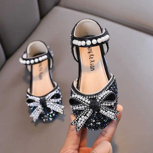 Sandalen Mädchen Sandalen Neue Sommer Mode Perle Wasser Diamant Baby Schuhe Kinder Prinzessin Party Hochzeit Schuhe H950 J240228