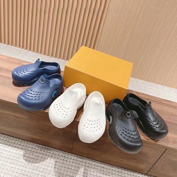 2024 neue Sommer Männer Frauen Sandalen Designer Shark Clog Runner Hausschuhe Herren Damen Mode Keil Plattform Ferse Shark Sandale hochwertige Slipper Größe 35-45