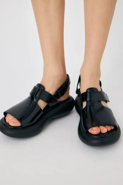 Sandali Giappone moderni morbidi e comodi scarpe in pelle di vacchetta donna estate tutto-fiammifero solido Casual Zapatos sandali con fondo spesso femminile