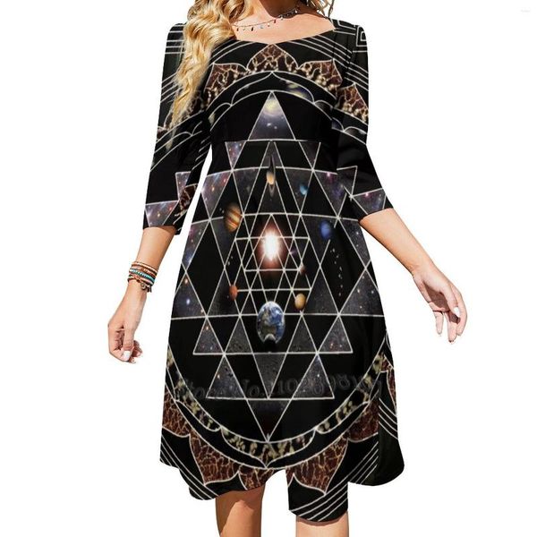 Lässige Kleider Sri Yantra und das Universum Abendparty Midi Sexy Kleid weiblich süß einteilig koreanische Abstraktion Amulett