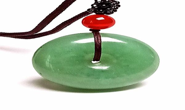 Halskette mit Donut-Anhänger aus natürlichem indischen grünen Jade-Edelstein für Damen und Herren, 2931197