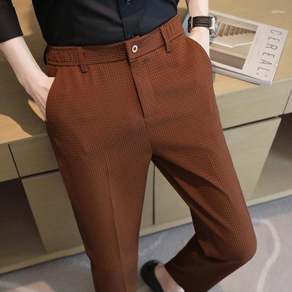 Ternos masculinos 2024 de alta qualidade waffle terno calças para homens moda magro ajuste casual vestido negócios tornozelo comprimento escritório calças sociais 38