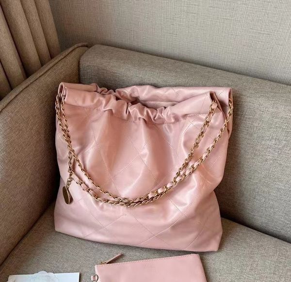 22 Torba Omuz Çantası Tasarımcı Çanta Çöp Çanta İtalya Tote Çanta Kadın Tag Çift Mektup Moda Çantası Crossbody Çanta Para Çok Renkli Debriyaj Pochette Bag 99 30