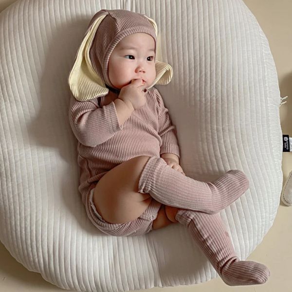 Jacken Koreanischen Stil Baby Jungen Mädchen Einfarbig Strampler Herbst Kleinkind Baby Mädchen Kleidung Lange hülse Romper + Kaninchen Ohr Hut + Socken