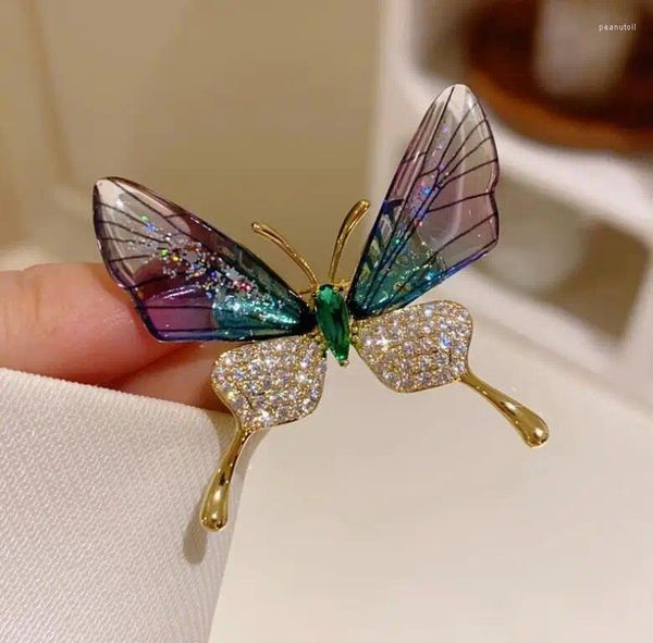 Spille Spille a farfalla viola CZ per donne Distintivo di insetti in cristallo verde Regali di gioielli alla moda