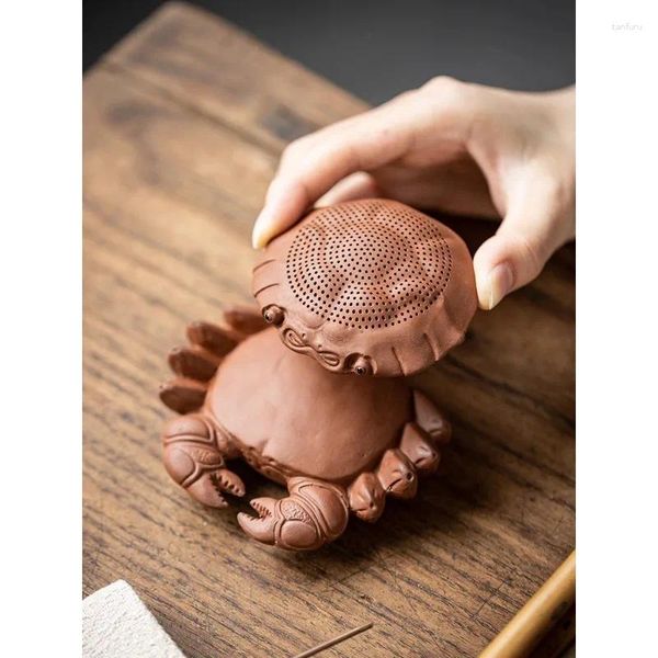 Accessori per cerimonie per animali da tè Artigianato cinese Granchio creativo Filtro integrato Perdite Ornamenti per animali domestici con sabbia viola