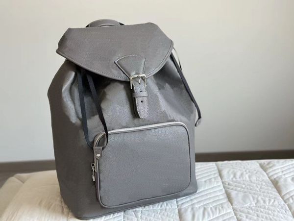 Designer saco mochila tote saco homem mulheres bolsas corrente mochilas sacos de livro senhoras moda ombro grande capacidade back packsClassic Backpack.