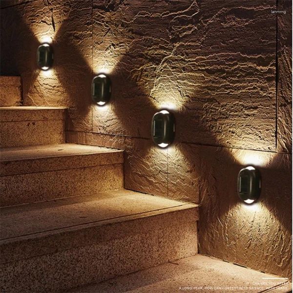 Lampada da parete 2LED solare per esterni ovale superiore e inferiore Ip65 impermeabile cortile balcone giardino layout villa decorazione luce notturna