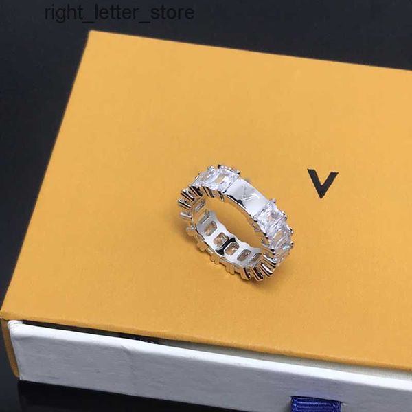 Ringe Ring Designerringe für Frauen Luxusringe Buchstaben Mode trendige Silberringe Männer Paarringe Verlobungsringe Geschenke schön 240229