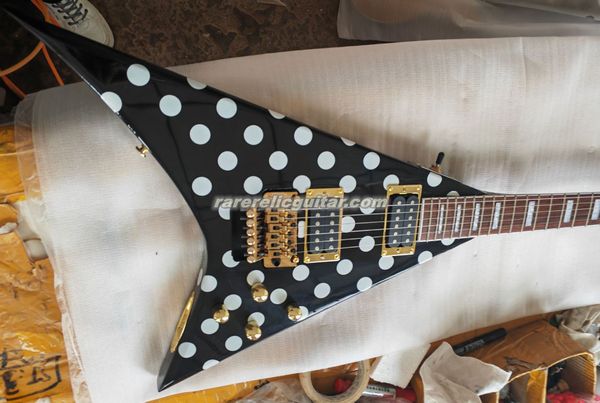 Randy Rhoads White Polka Dot Black Concorde V Chitarra elettrica Floyd Rose Tremolo Bridge Dado di bloccaggio Interruttore sul lato Hardware dorato Tastiera in palissandro Intarsi a blocchi