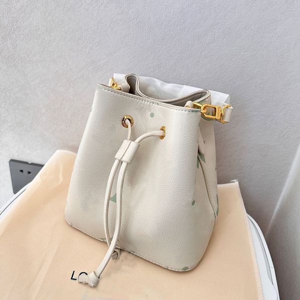 Borsa firmata Borsa a secchiello Nano Noe Latte Bianco Bubble Tea Mauve Neonoe BB MM Borse Borse a tracolla in pelle Borse a tracolla tote borsa da donna portafoglio