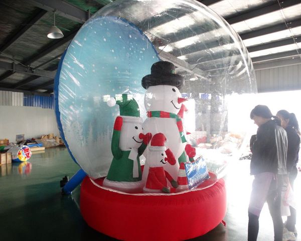 atacado de boa qualidade 4mD (13,2 pés) lindo globo de neve inflável em PVC com boneco de neve Papai Noel para publicidade cabine fotográfica transparente quintal de decoração de Natal