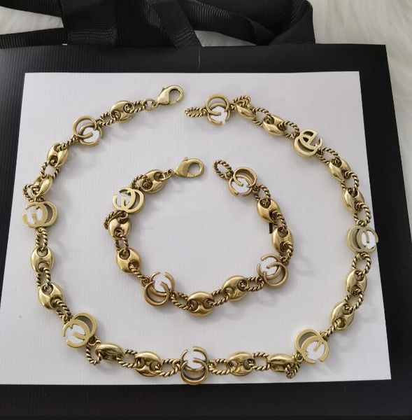 Halskette Designer-Anhänger-Halsketten und Armband Herren- und Damen-G-Schmuck dominant Klassische Vintage-Halskette Anhänger-Halskette Geschenkschmuck für Frauen für Mädchen