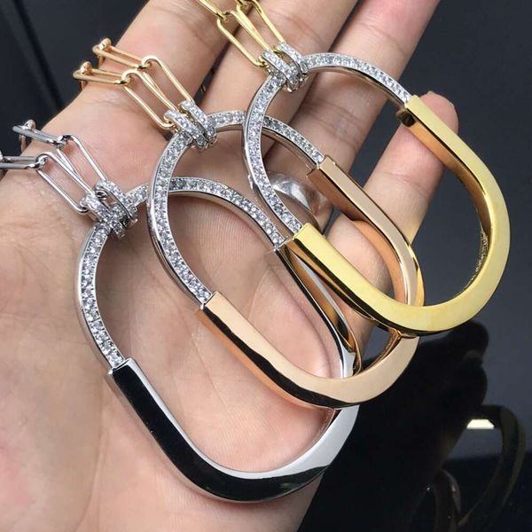 Tiffanybead Halskette Tiffanyjewelry Halskette Designer Armband für Frauen Luxus juweleifarbene Halb Diamant Lock Halskette Neue Lock V Elektroplattiert 18k Gold
