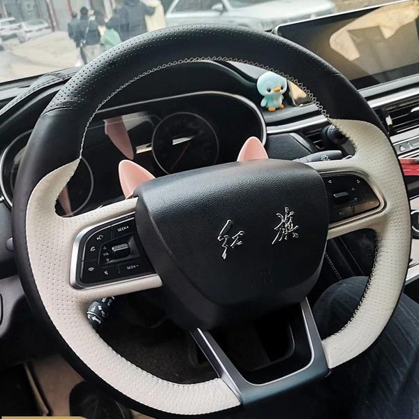 Coprivolante per Hongqi H5 2024-2024 Manuale cucito a mano con filo dell'ago Copertura per auto Accessori interni in vera pelle Bianco