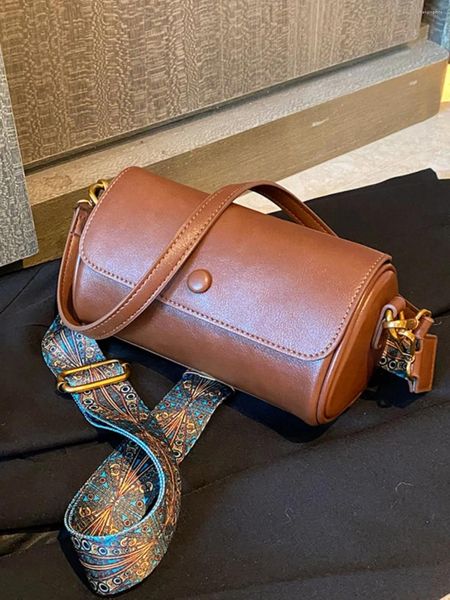 Borse da sera Borsa di nicchia retrò di fascia alta 2024 Moda donna Tracolla larga Messenger Monocilindrico