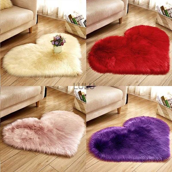 Tappeto Shaggy Pelle di pecora artificiale Tappetino peloso Tappetini in lana finta soffice Tappeti cuore amore Tappeti senza pelucchi per soggiorno 30x40 cm HKD230901