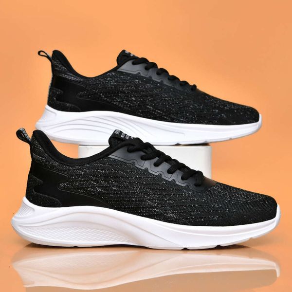 Chaussures de course polyvalentes pour hommes et femmes, baskets d'extérieur respirantes et confortables, baskets de sport confortables pour jeunes, taille 38-45, nouvelle mode