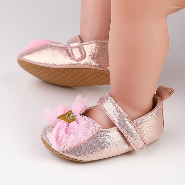 Primi camminatori Scarpe da principessa per bambina Scarpe da bambino antiscivolo piatte suola morbida in cotone e gomma Culla adorabile in pizzo con nodo a farfalla