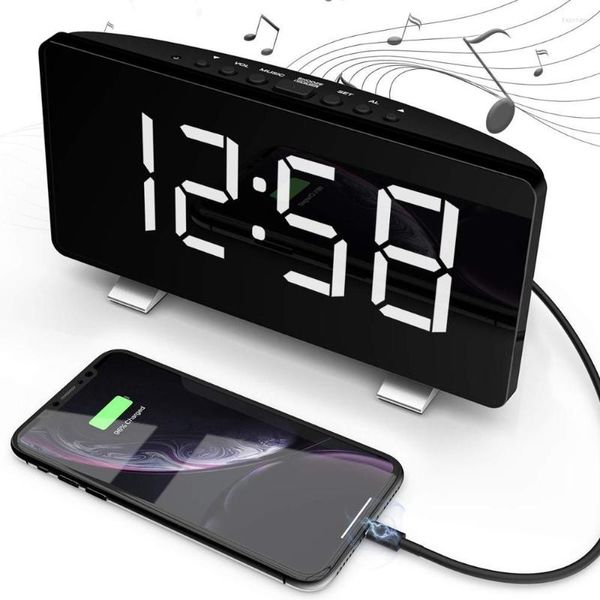 Orologi da tavolo Orologio digitale a grande schermo LED Musica polifonica Sveglia da scrivania Senso luminoso Snooze Radio FM Decorazioni per la casa elettroniche