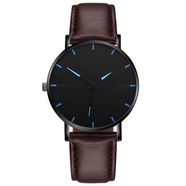 Montre Dial Casual Men Luxe Watch Color13 Strap Watches Mens De Quartz Leather Watch Gold Egikt