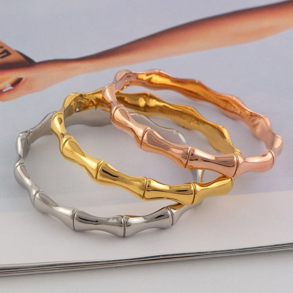 Nuovo design LETTERA TNumeri Coppia Bracciale in acciaio al titanio con giuntura di bambù Bracciale da donna lucido Gioielli firmati T76587