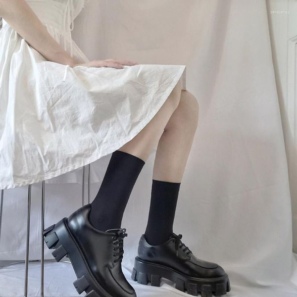 Calzini da donna 32CM Calze a tubo medio 3 colori Bel regalo 1 paio Calza elastica in velluto al ginocchio per ragazza stile giapponese