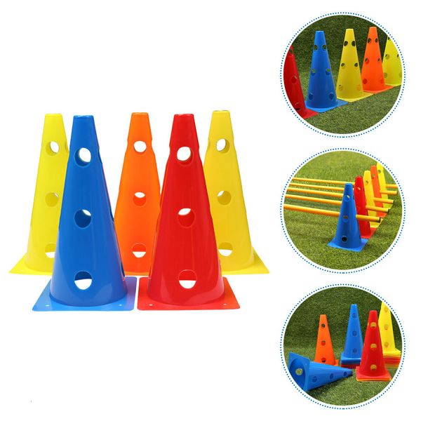 Bolas 5 pcs balde de futebol compacto marcador cones azul ferramenta de treinamento de futebol verde pe patins de gelo adereços prática 230831