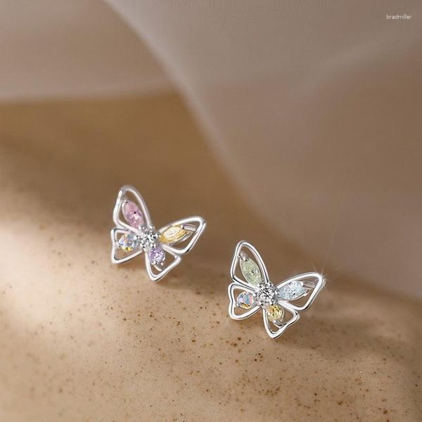 Brincos de garanhão coreano bonito borboleta oca para mulheres requintado colorido zircão pequenas meninas estética jóias
