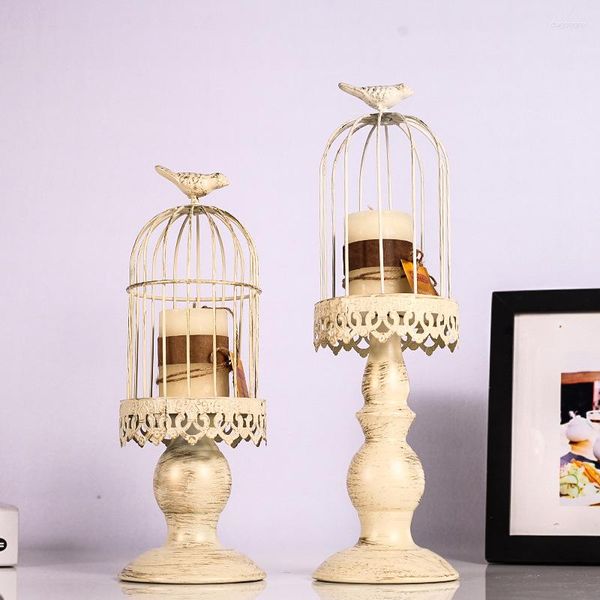 Portacandele Ferro europeo Retro Porta gabbia per uccelli bianco Cena a lume di candela Decorazione romantica di San Valentino Candelabri